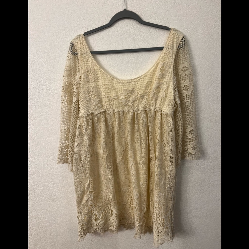 Soieblu dress shirt size 10